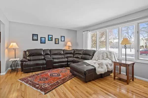 6506 Cooper Ave, Middleton, WI 53562