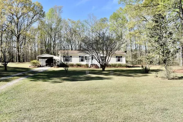 1040 Mill Creek Dr., Manning, SC 29102