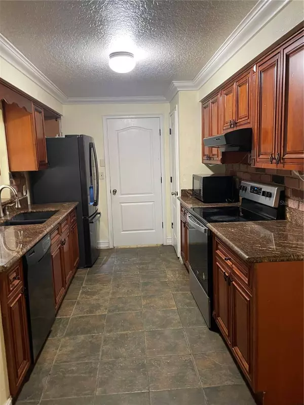 1087 HERMOSA DR, Rockledge, FL 32955