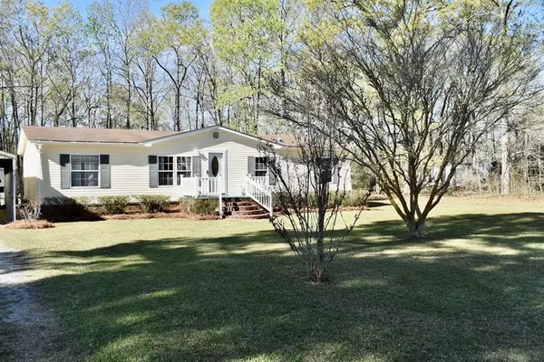 1040 Mill Creek Dr., Manning, SC 29102