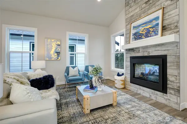 11003 126th AVE NE #2, Kirkland, WA 98033