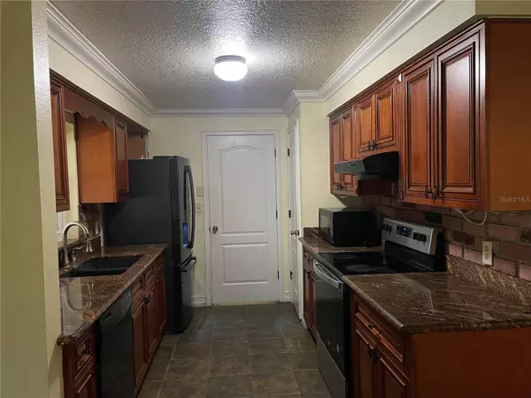 1087 HERMOSA DR, Rockledge, FL 32955