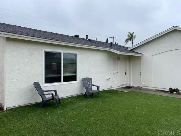 8621 Ian WAY, Santee, CA 92071