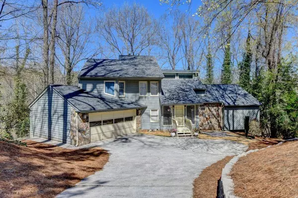 1797 Belshire CT, Roswell, GA 30075