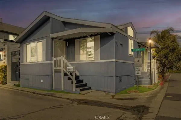 139 Cottonwood LN, Seal Beach, CA 90740