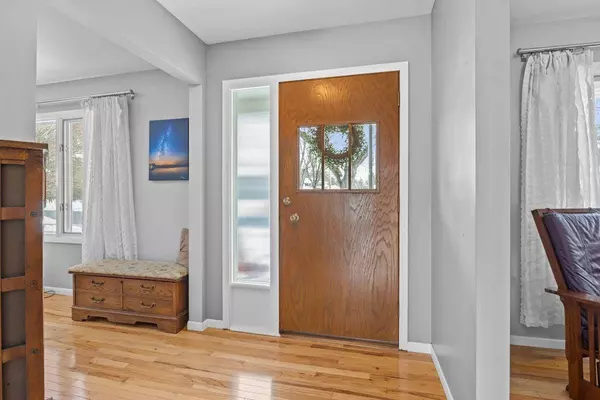 6506 Cooper Ave, Middleton, WI 53562