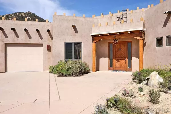 15775 Castle Peak Ln, Jamul, CA 91935