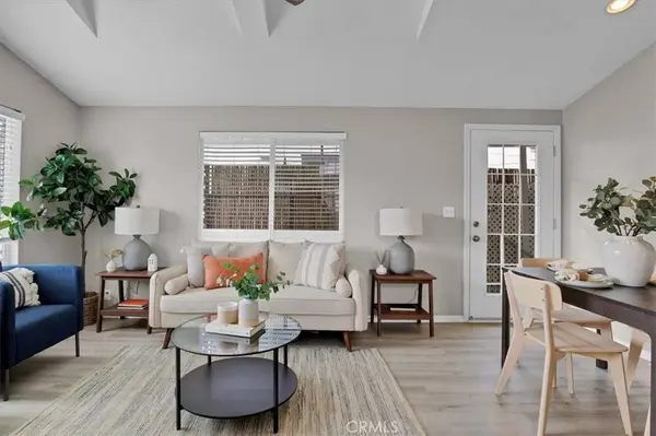 139 Cottonwood LN, Seal Beach, CA 90740