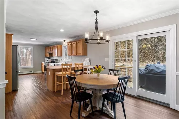 5 Naysons Ct, Amesbury, MA 01913