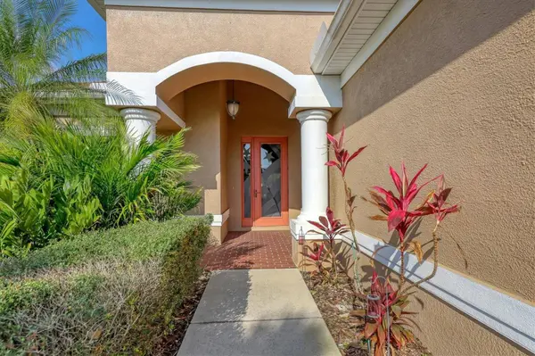 275 DAHLIA CT, Bradenton, FL 34212