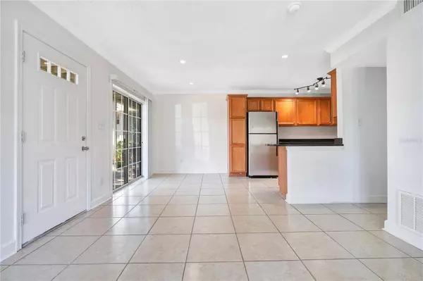 4860 S CONWAY RD #53, Orlando, FL 32812