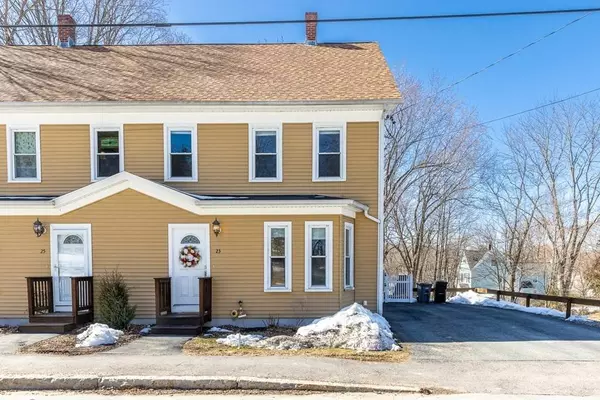 23 High St #23, Pepperell, MA 01463