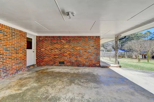 2131 Ladovie CT NE, Atlanta, GA 30345