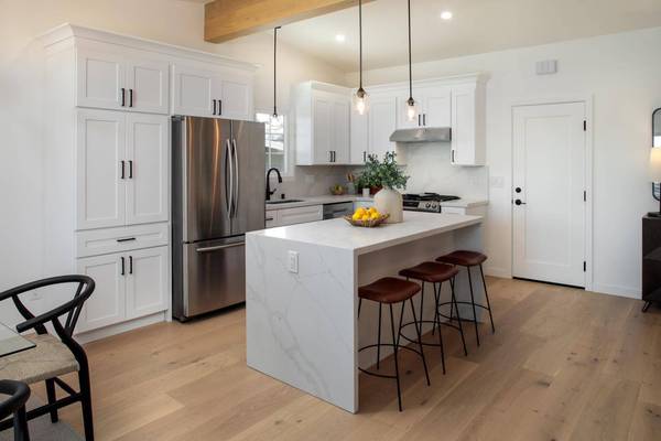 3120 Geoffrey DR, San Bruno, CA 94066