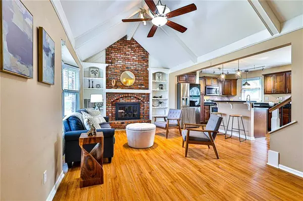 619 NE 115TH ST, Kansas City, MO 64155