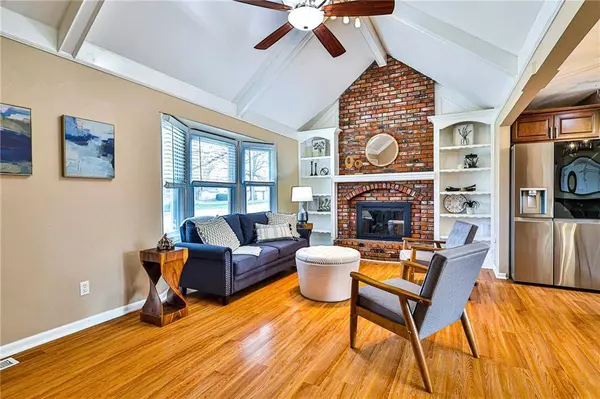 619 NE 115TH ST, Kansas City, MO 64155