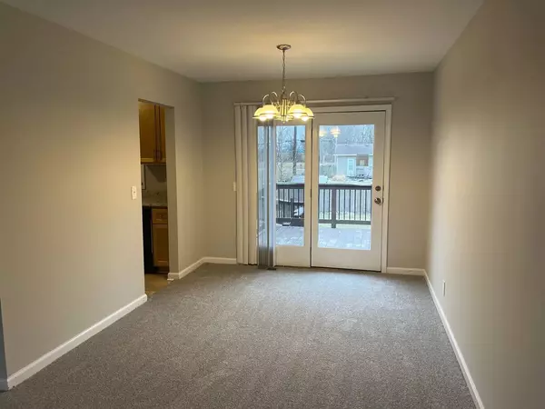 107 Shorewood Lane, Shorewood, IL 60404