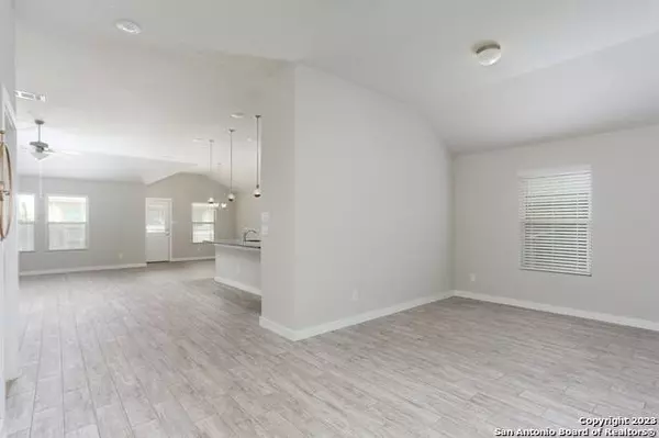 12134 Tower Forest, San Antonio, TX 78253