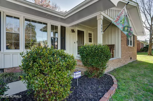 906 N Church Street, Zebulon, NC 27597