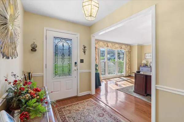 1607 Lake Marina Dr, Hixson, TN 37343