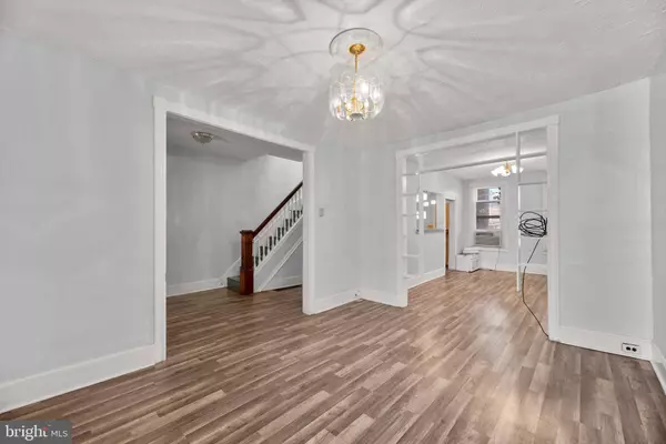 5229 LINDEN HEIGHTS AVE, Baltimore, MD 21215