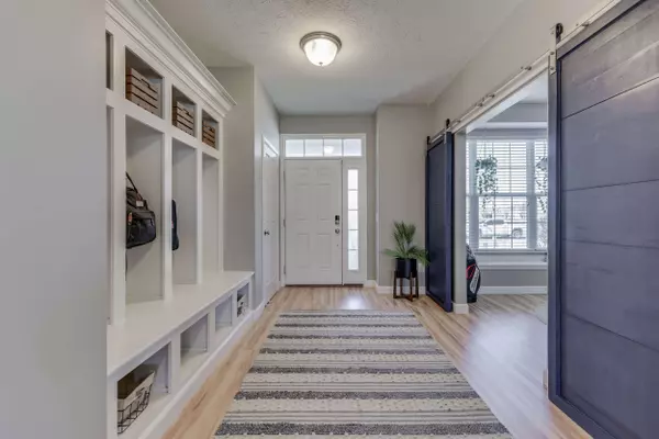 2673 Night Hawk RD, Greenwood, IN 46143