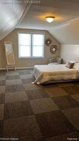 1279 HULL Avenue, Ypsilanti, MI 48198