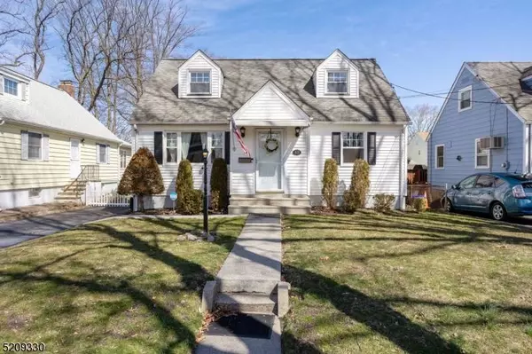 43 Hudson Pl, Bloomfield Twp., NJ 07003