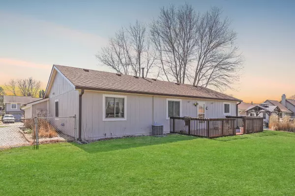 1166 Pilgrim RD, Greenwood, IN 46142