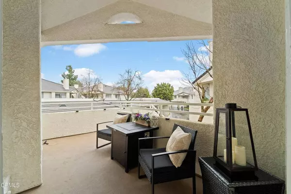 25522 Hemingway AVE #C, Stevenson Ranch, CA 91381