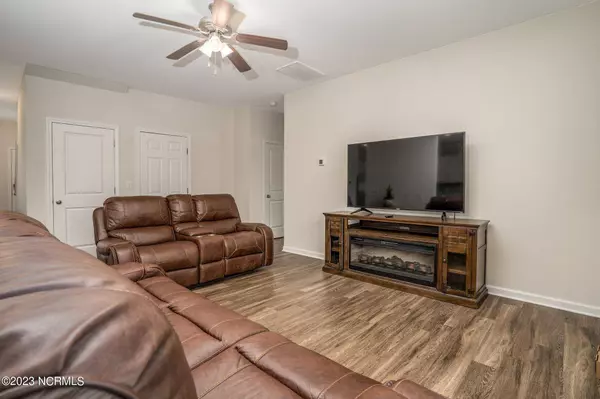 6028 Watsonia Drive, Zebulon, NC 27597