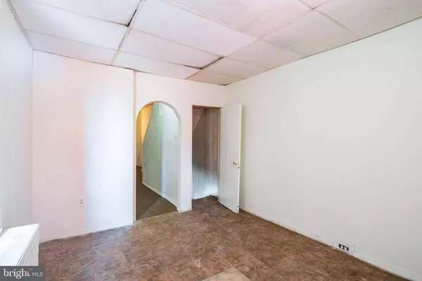 138 E WILLARD ST, Philadelphia, PA 19134