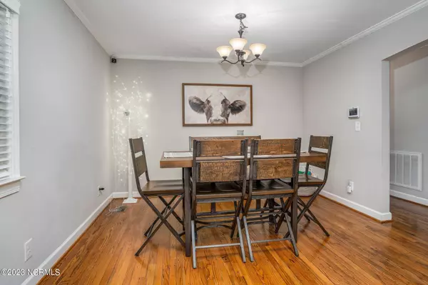 906 N Church Street, Zebulon, NC 27597