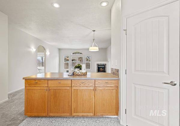 6294 S Zither Ave, Boise, ID 83709