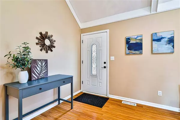 619 NE 115TH ST, Kansas City, MO 64155