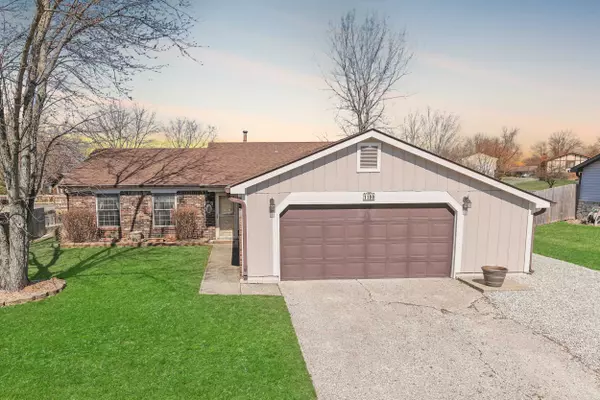 1166 Pilgrim RD, Greenwood, IN 46142