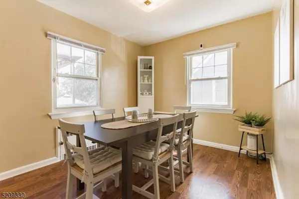 43 Hudson Pl, Bloomfield Twp., NJ 07003