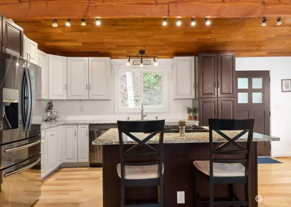 15084 Gibralter RD, Anacortes, WA 98221