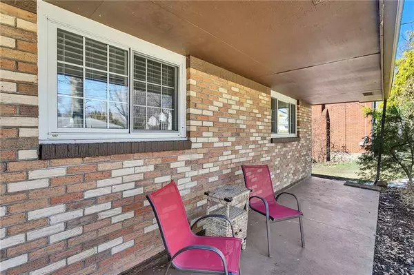 531 9th St, Oakmont, PA 15139