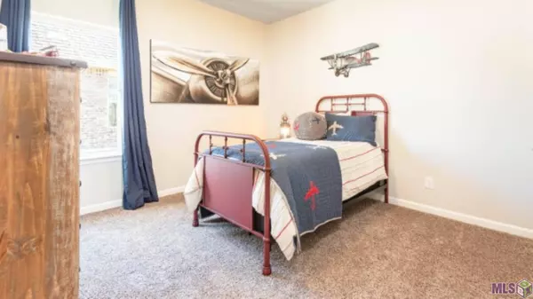 5521 DELTA HORIZON DR, Slidell, LA 70461