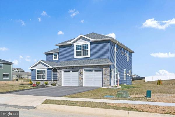 405 DOVER DR, Dillsburg, PA 17019