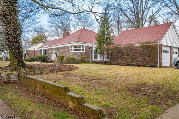 92 Amboy Ave, Metuchen Boro, NJ 08840