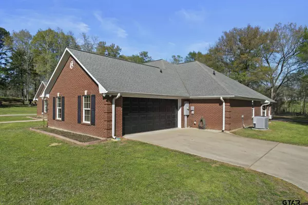 766 FM 556, Pittsburg, TX 75686