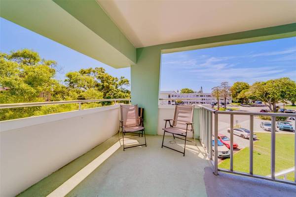2456 ECUADORIAN WAY #50, Clearwater, FL 33763
