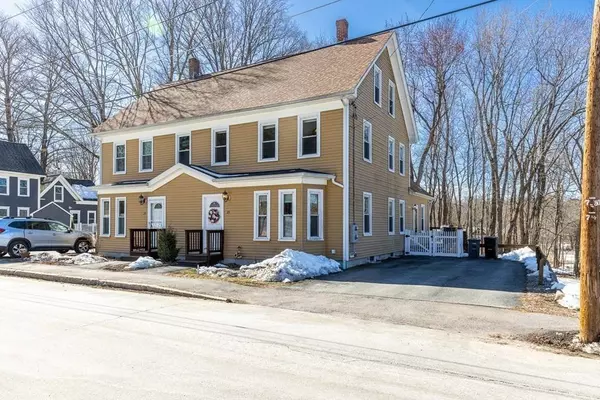 23 High St #23, Pepperell, MA 01463