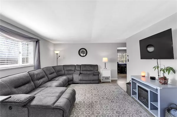 531 9th St, Oakmont, PA 15139