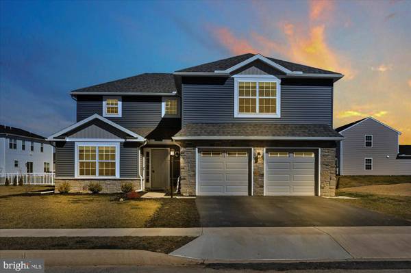 405 DOVER DR, Dillsburg, PA 17019