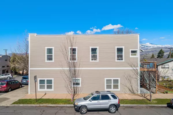 220 4th ST, Ashland, OR 97520