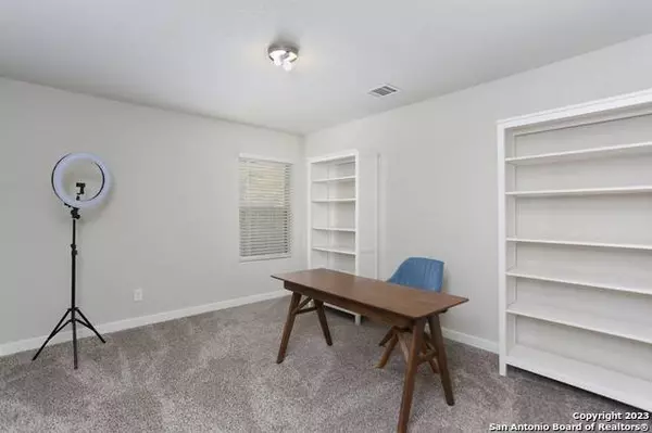 12134 Tower Forest, San Antonio, TX 78253