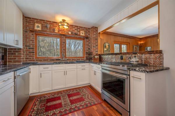 300 Harmon Field RD, Tryon, NC 28782